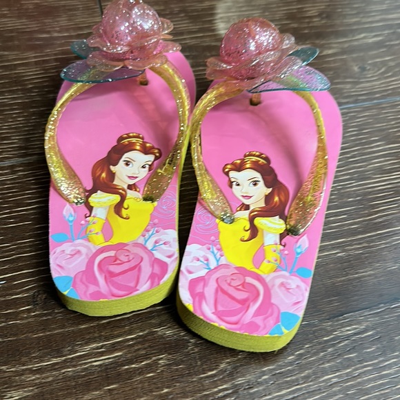 Belle Sandals - Picture 2 of 3